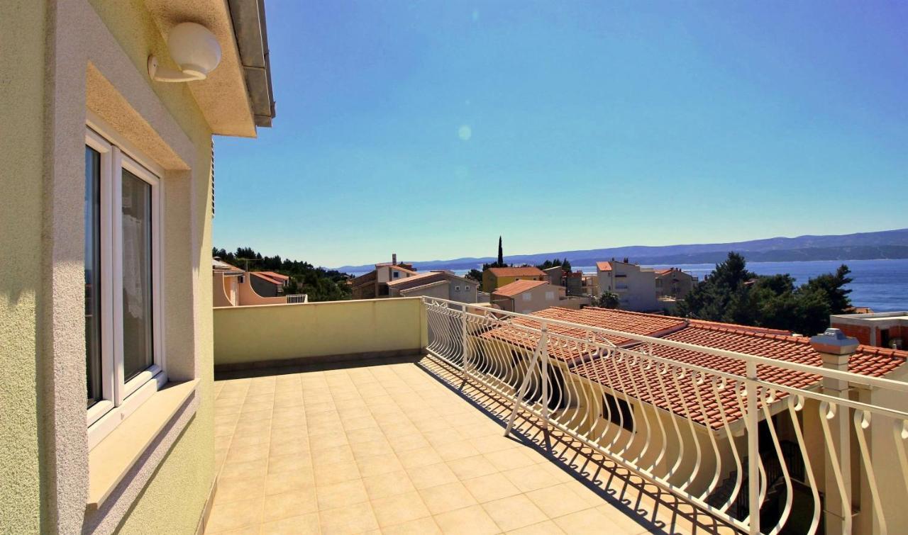 Apartments Marko Nemira Omis Exterior photo